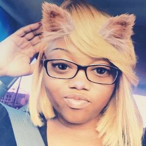 Meet your Posher, Kim